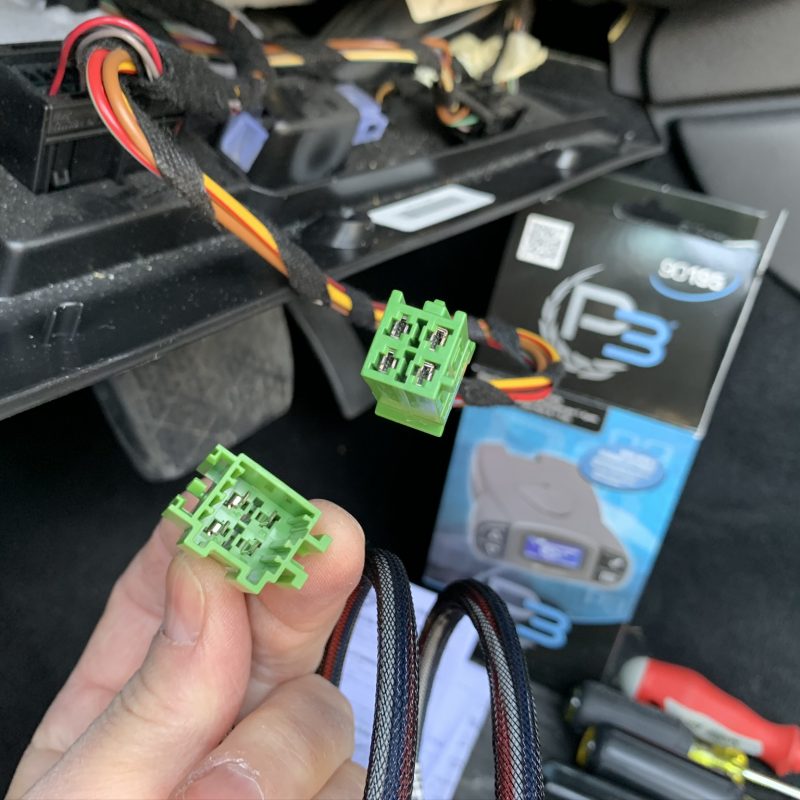 Brake Controller Install Mercedes SUV YAWESOME